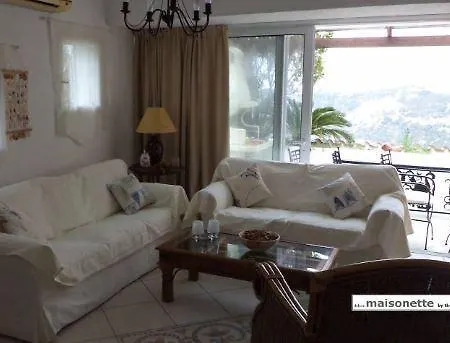 Amoni Sea View Maisonette *